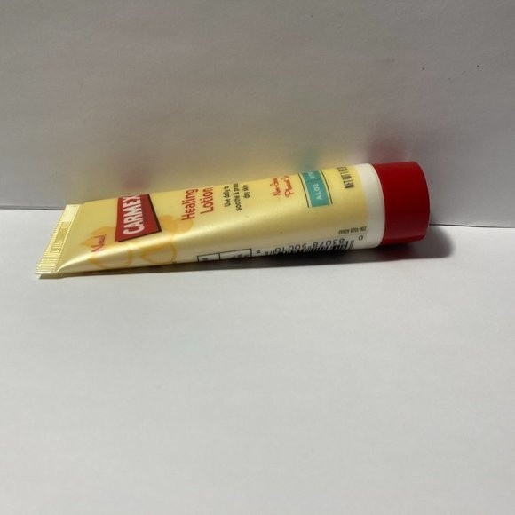 (6) Carmex Healing Lotion Vitamin E Aloe - Picture 12 of 13